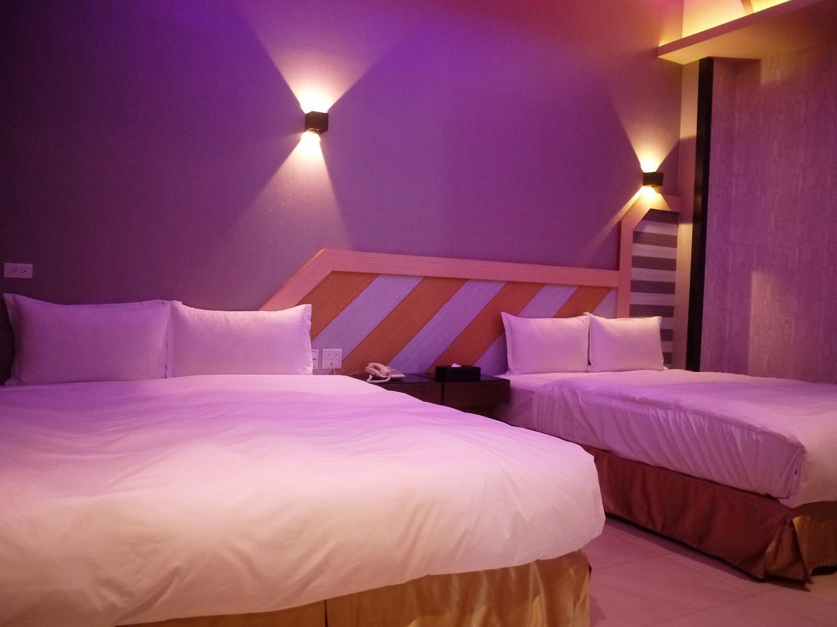 Wei Feng Exquisite Motel Pintung Branch Pingtung Экстерьер фото